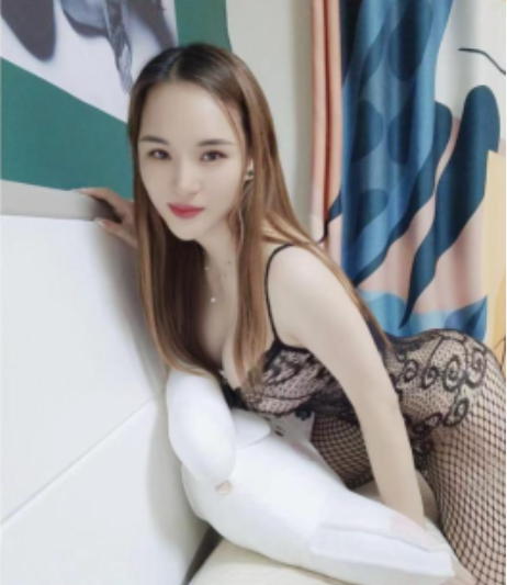 花都美臀御姐圆圆