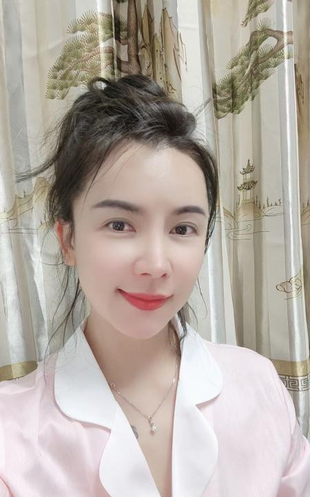 西站花店老板娘