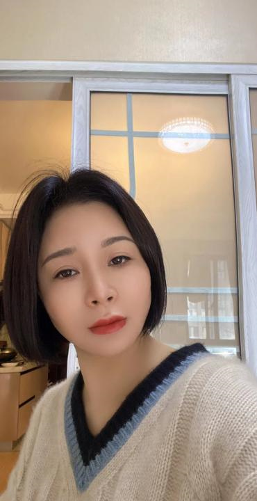 三坝小姐姐露露