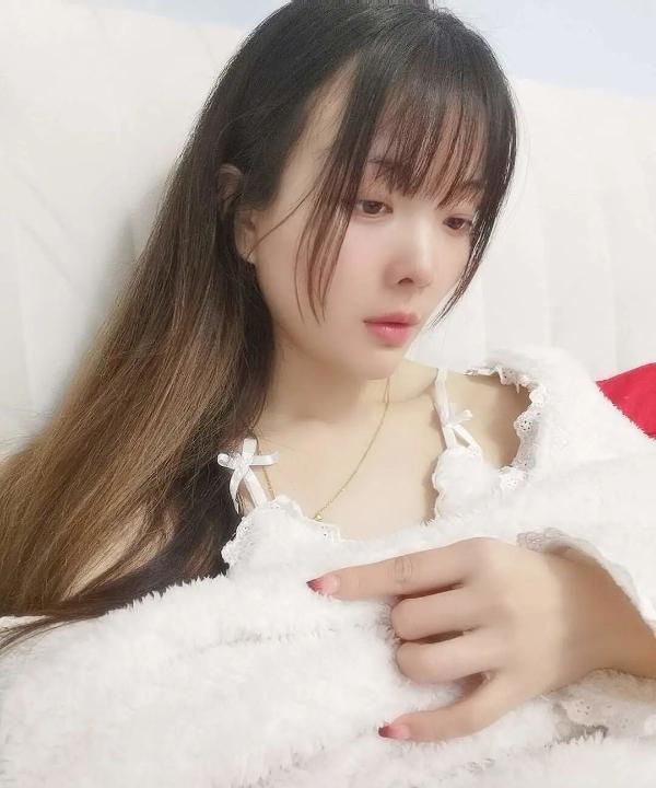兼职小娇妻琪琪