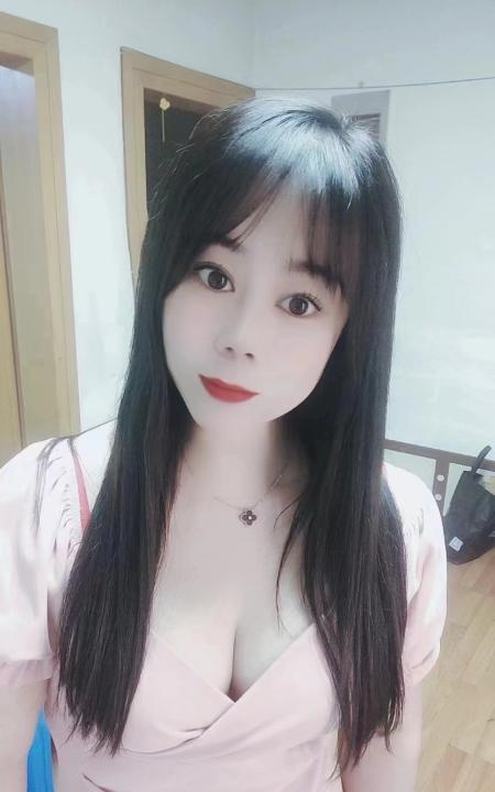 很润很滑小少妇