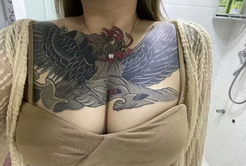 遥海花胸kk
