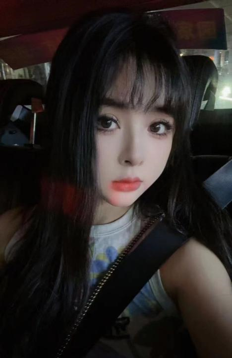 罗湖颜值系妹子