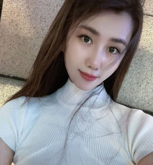 广州护士慕瑶