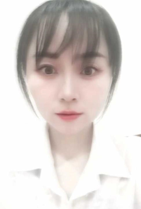 白云抓龙筋小姐姐