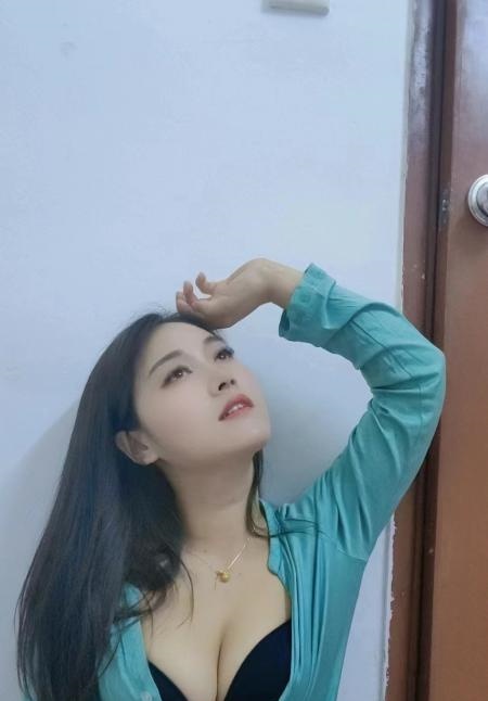 抓龙筋冰冰