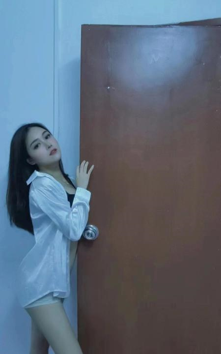 抓龙筋冰冰