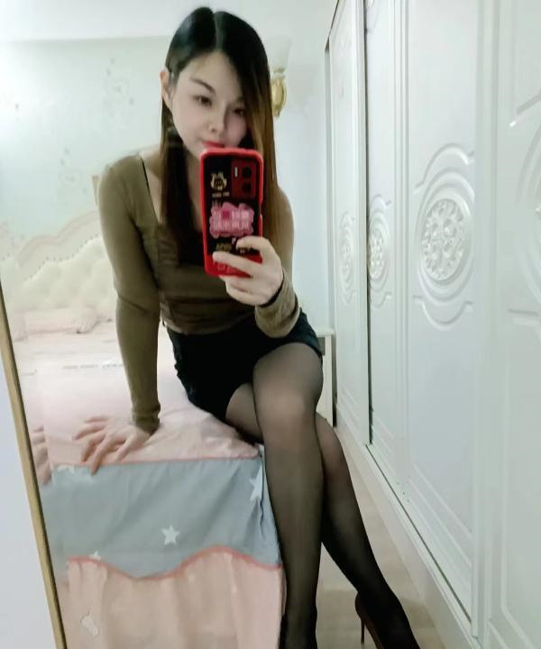 温柔御姐佩佩