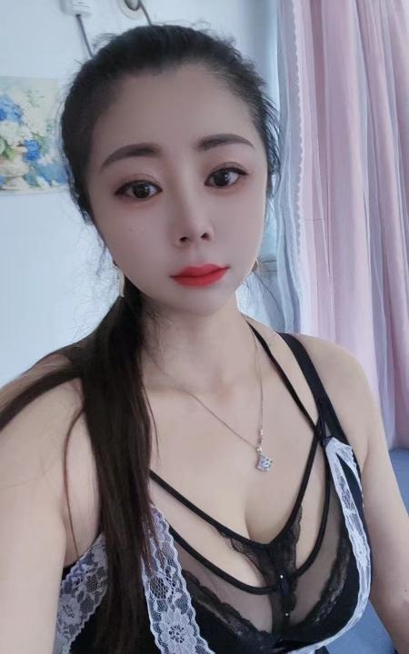 天河大胸金莲
