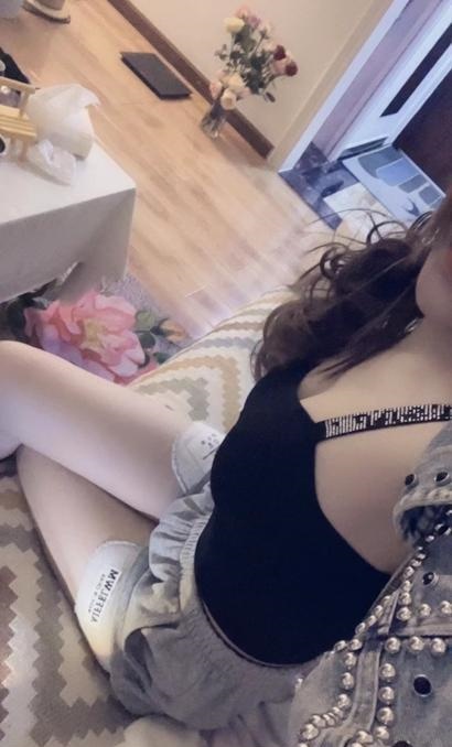 南山会夹的小姐姐