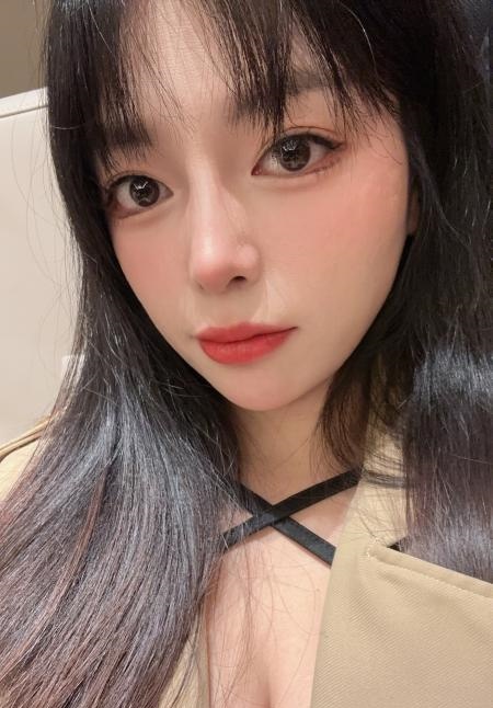 杭州三墩甜妹妍妍