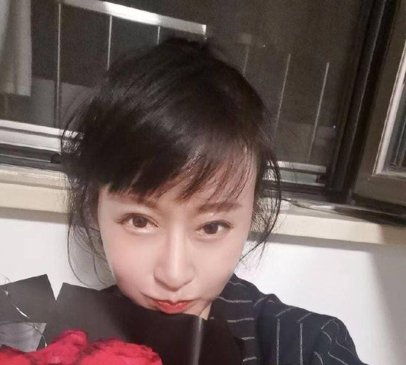 武汉少妇草莓可儿