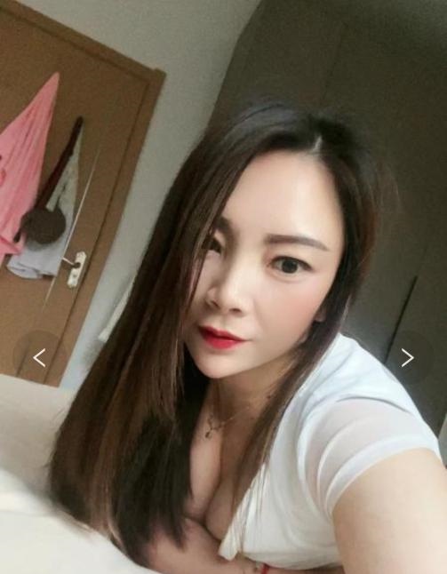 少妇168皮肤白大腿