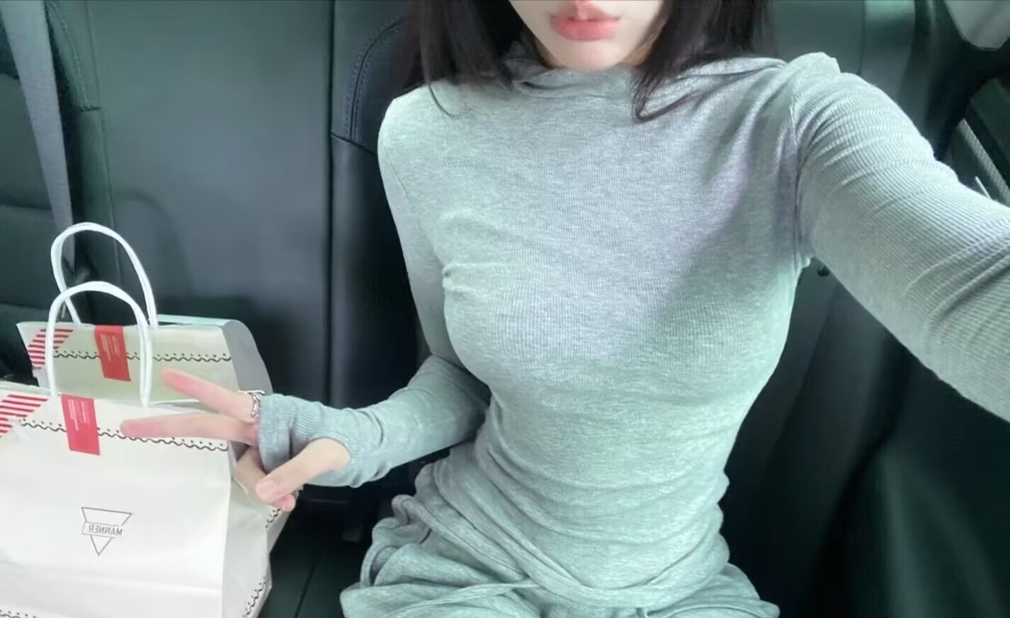 弘阳嫩妹小蕊