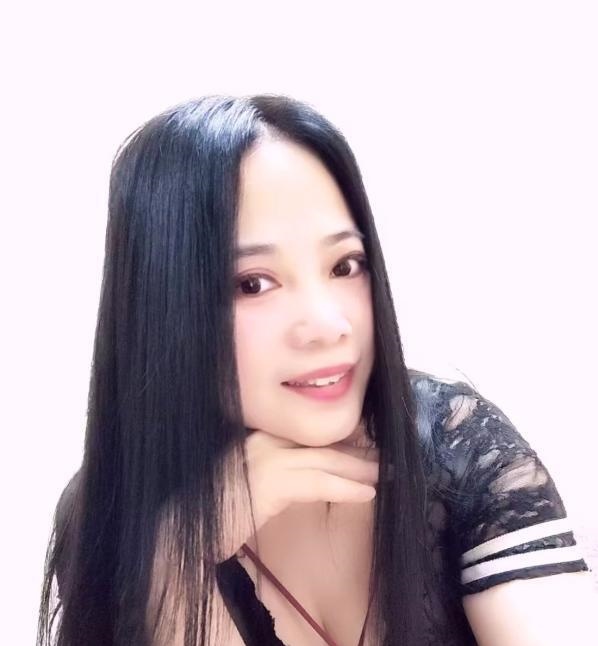 黑丝丰满姐姐道具