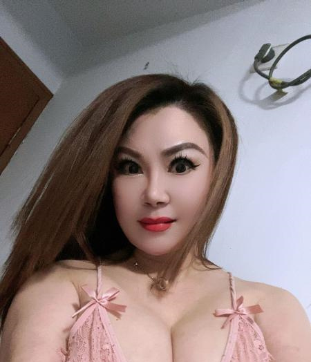 爆乳骚狐狸coco