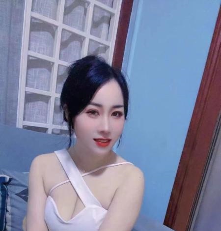 肉臀梓汐