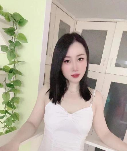 肉臀梓汐