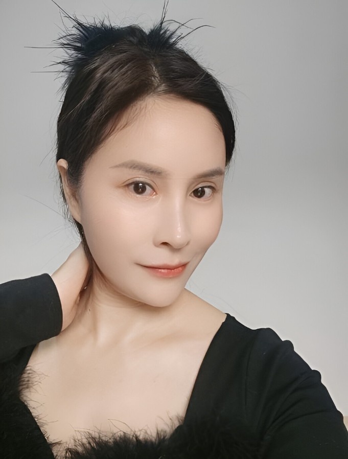 少妇过年留守深圳
