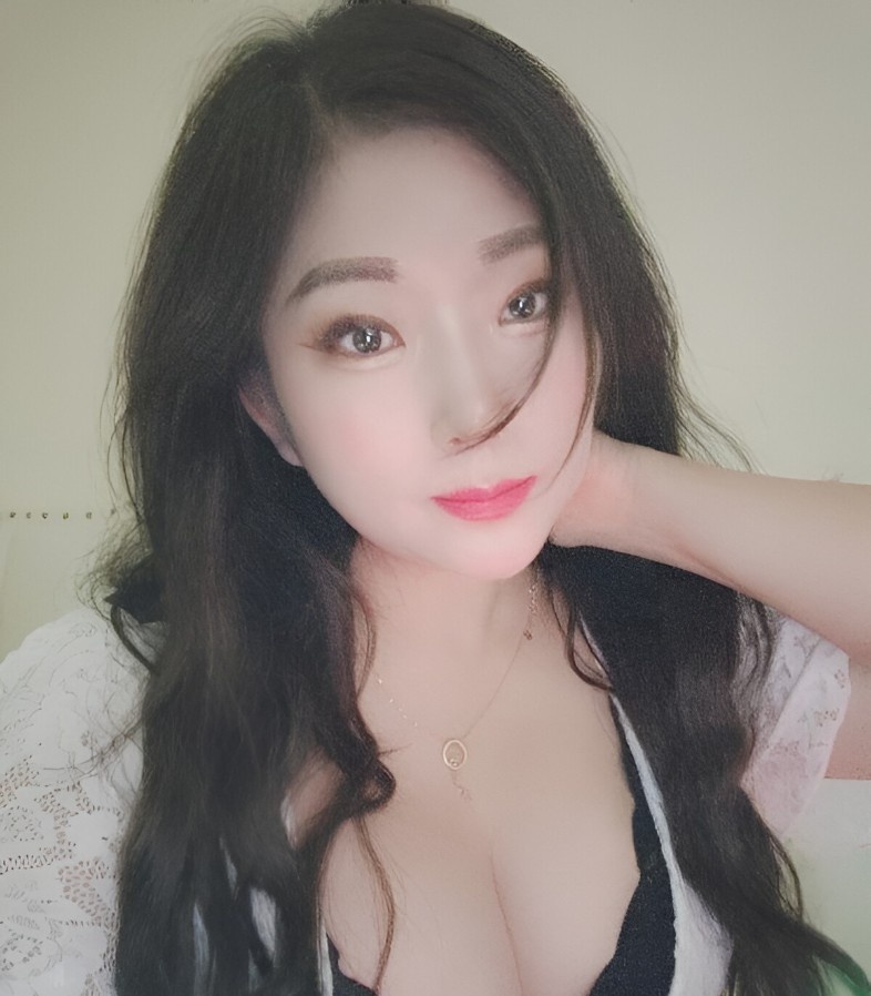 丰满巨乳妹子