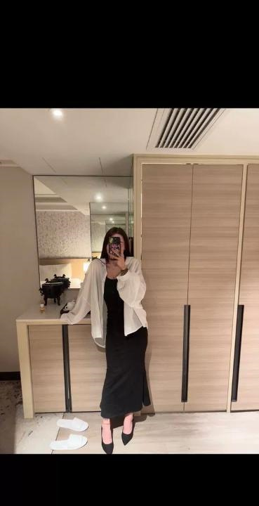 蜜臀骚货少妇