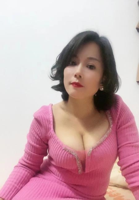 固戍大波熟女姐姐
