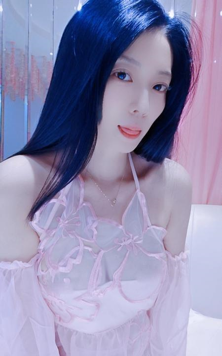 宝安苗条骚女郎