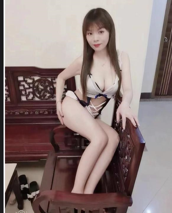 花都美乳羽儿