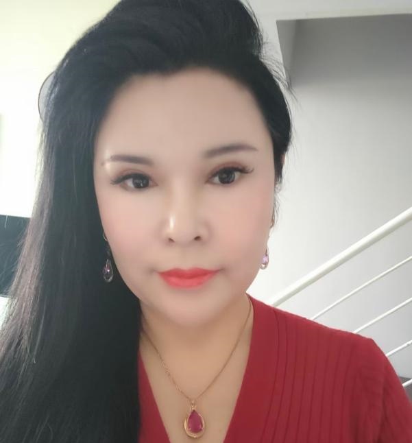 气质大奶美少妇