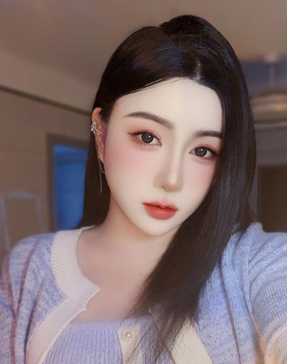 宝安茜茜小姐姐