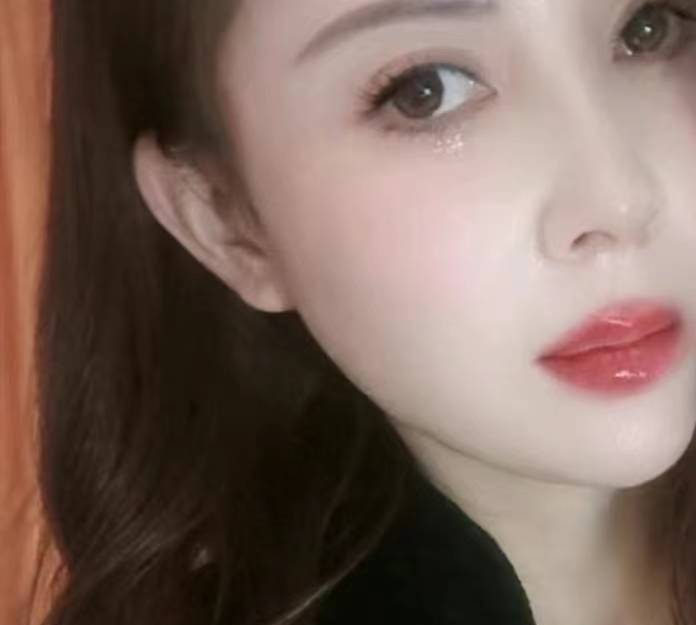 滨海小姐姐