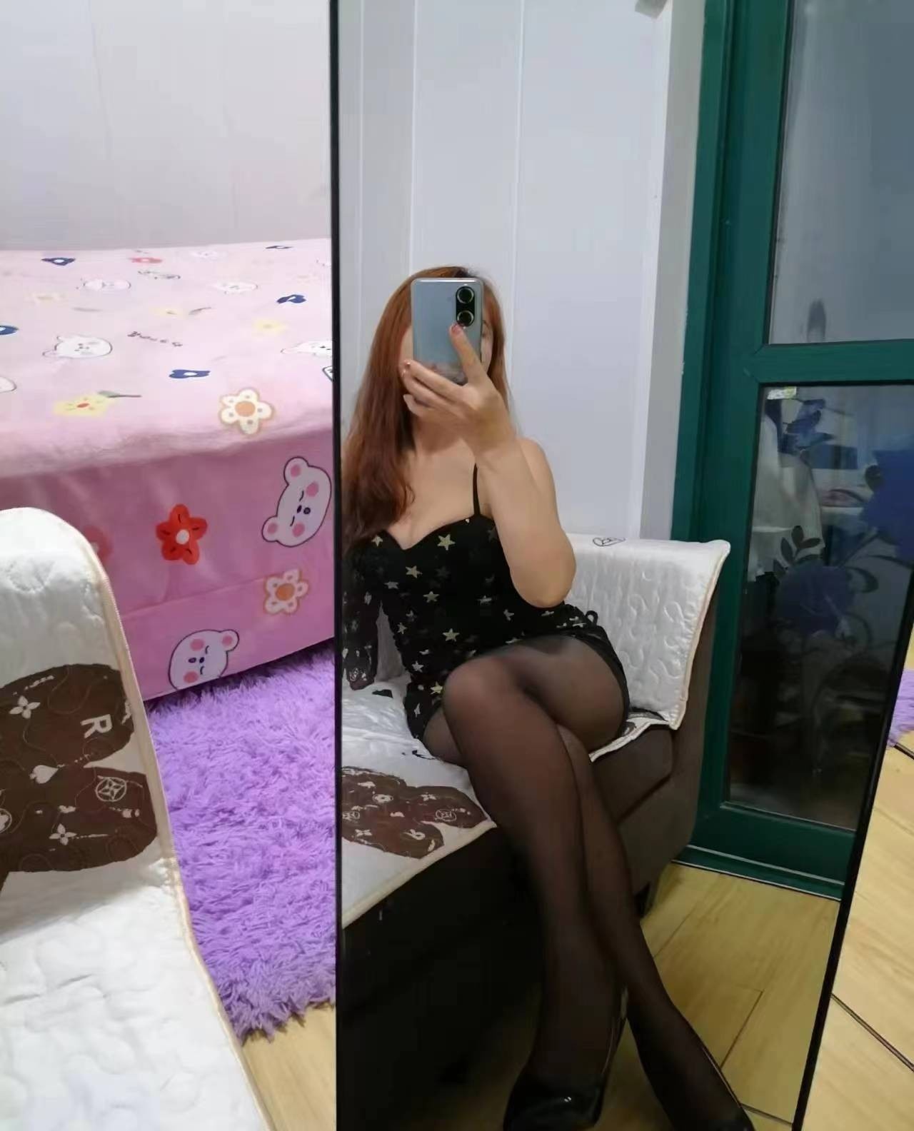 玩的很开的熟女