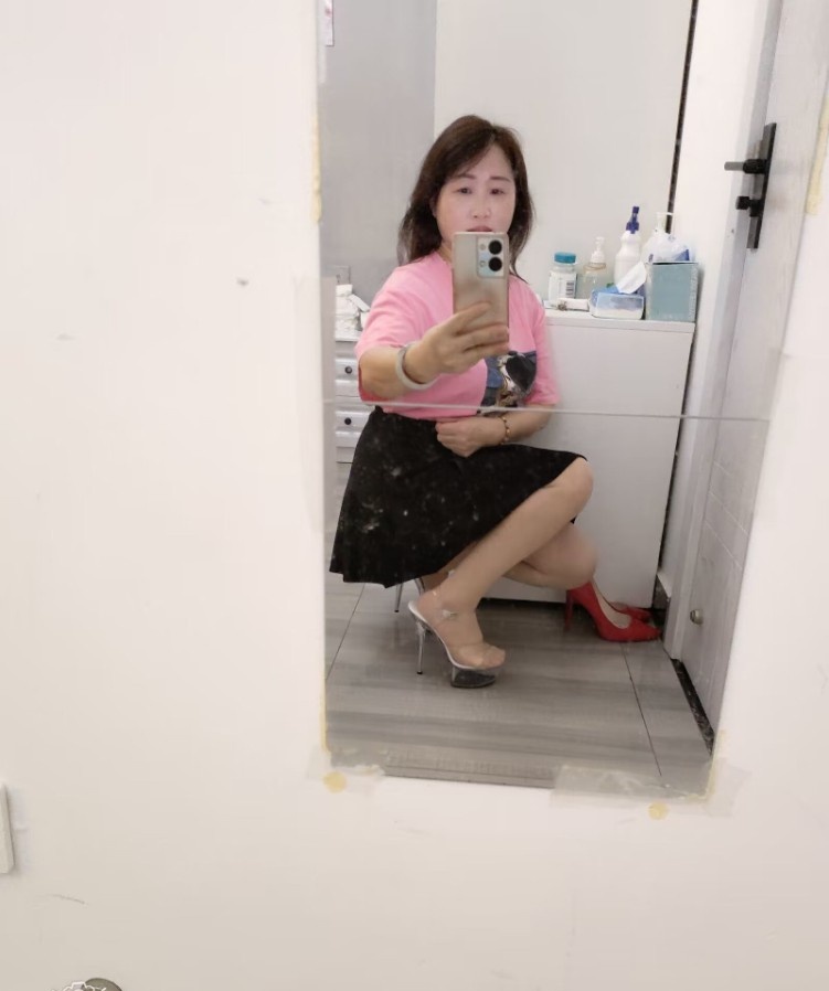 上海闵行三通潮喷少妇