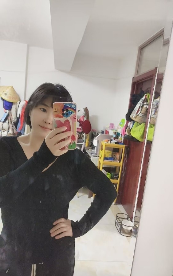 性感E胸少妇