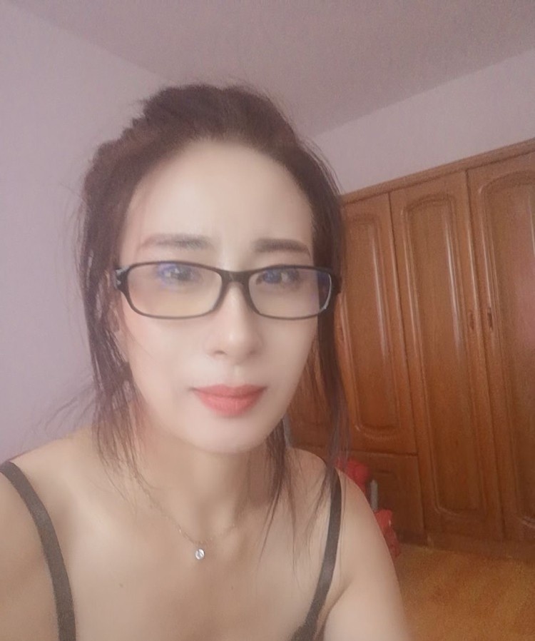 沙河口熟女最近联系方式