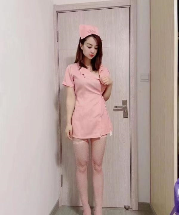 长腿制服小少妇