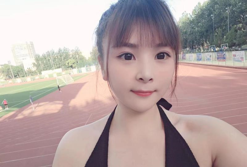 天河清纯小师妹