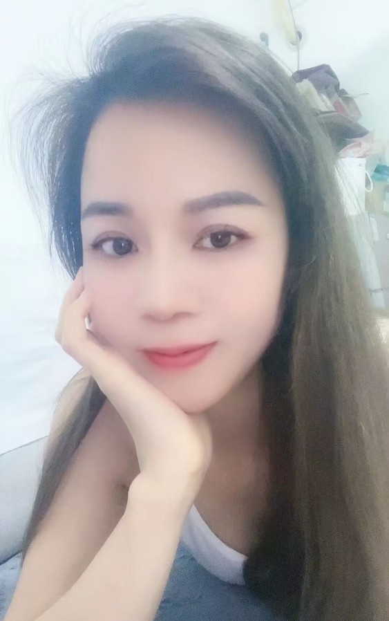 丹竹头口爆服务美女