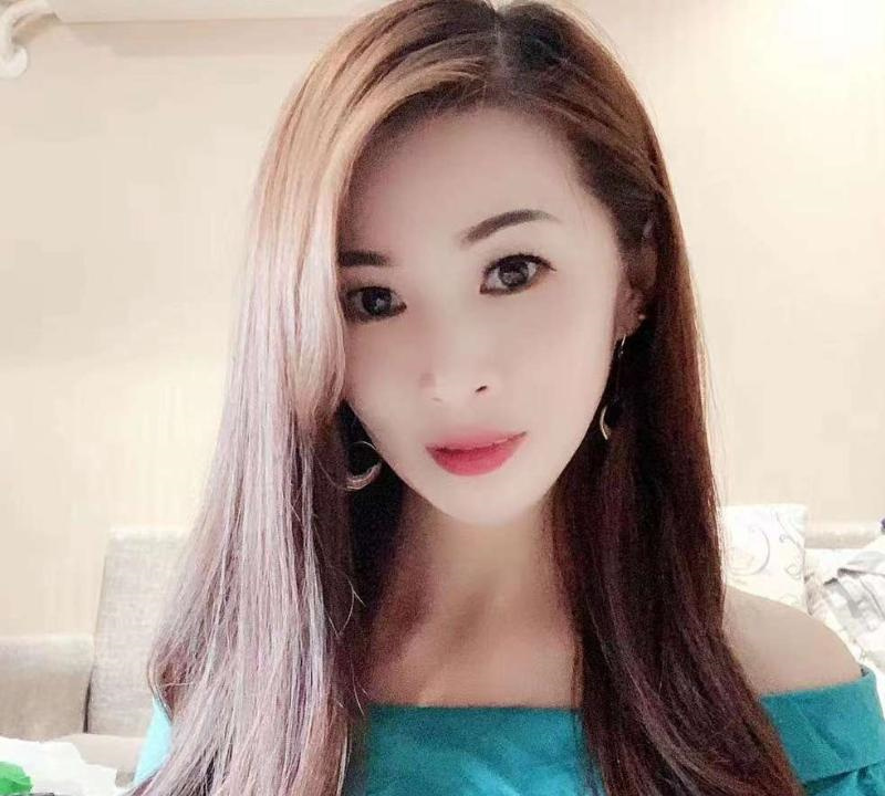 大胸少妇泄火