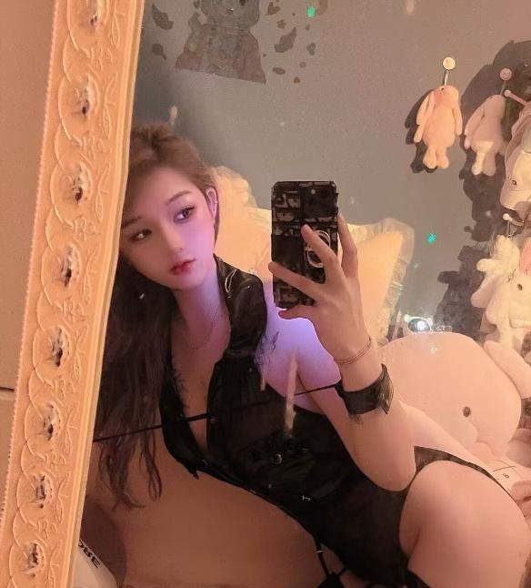 汽车东站颜值小姐姐