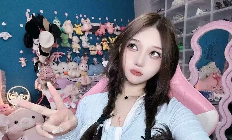 汽车东站颜值小姐姐