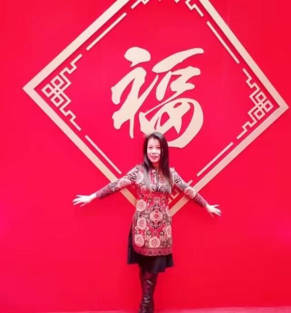 知性大姐姐特别温柔