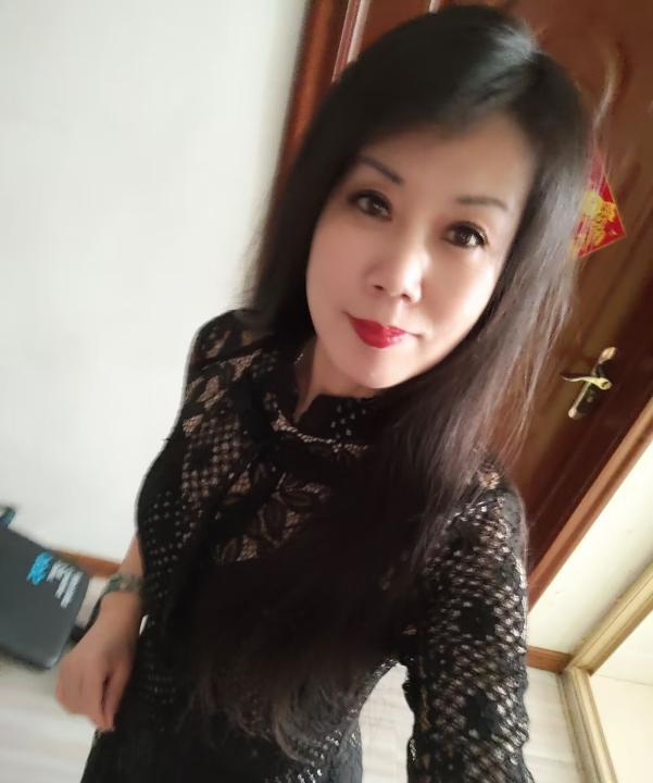 知性大姐姐特别温柔