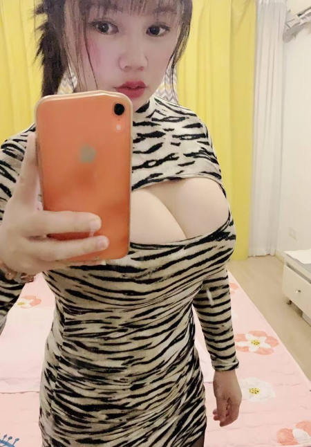郑州女友系大胸啦啦