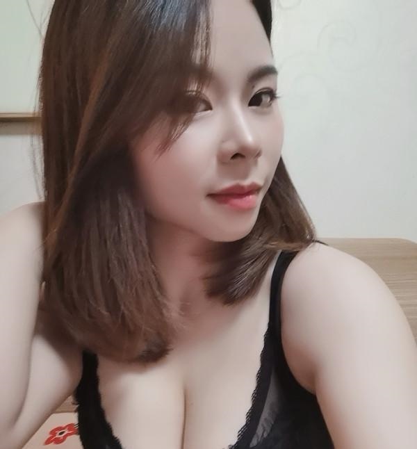 郑州大乳美妞小雅