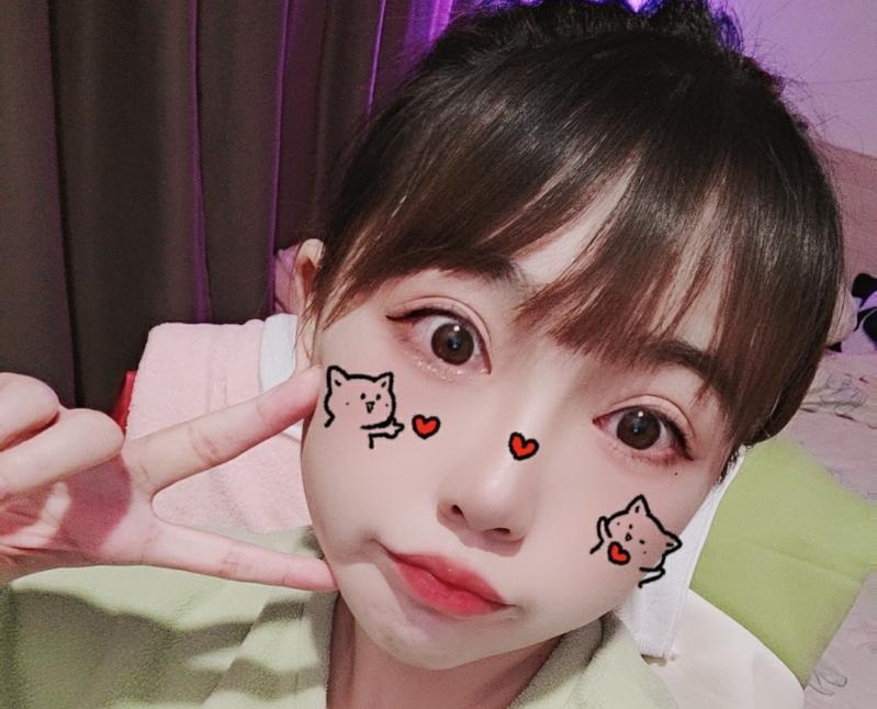 过年不回家漂亮小姐姐
