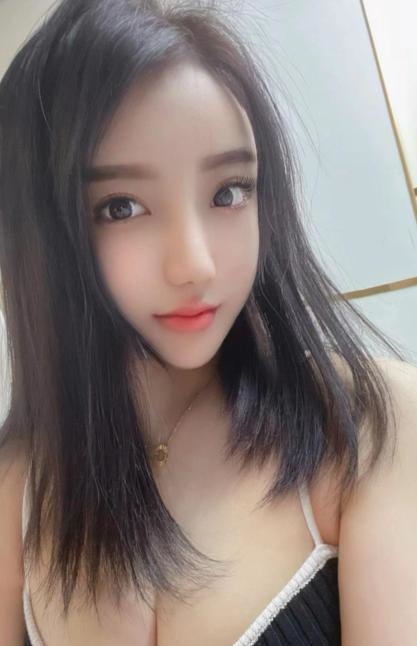 武宁路大胸小姐姐