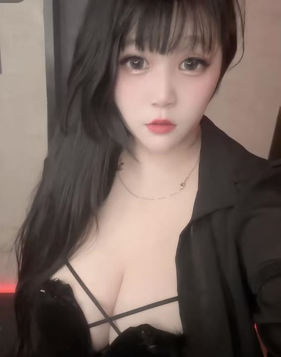 沈阳大奶咪咪兔