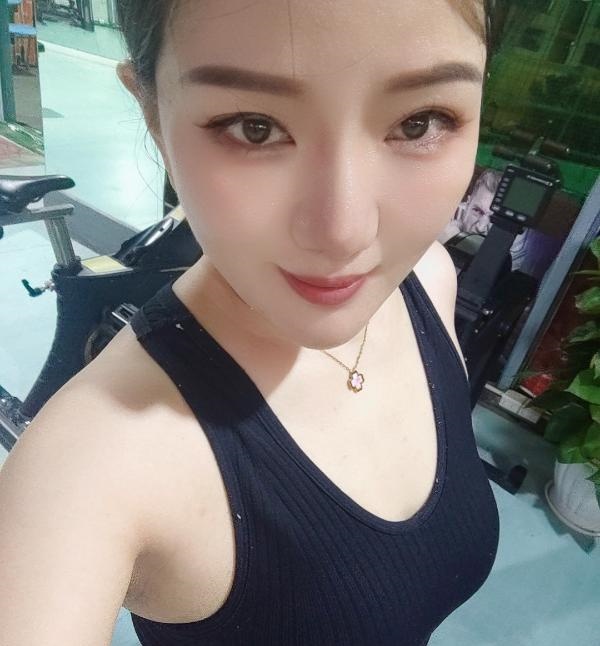 水床双飞姐妹花