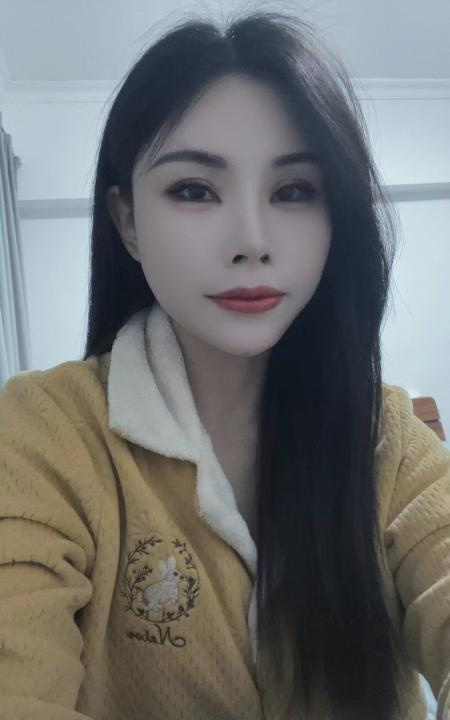 龙岗坂田小姐姐